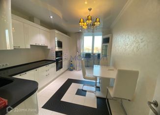 Сдается 3-ком. квартира, 77 м2, Москва, Вяземская улица, 10, станция Сетунь