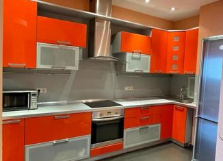 Трехкомнатная квартира на продажу, 83 м2, Москва, Веерная улица, 2, Веерная улица