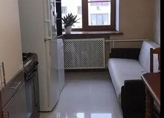 2-ком. квартира на продажу, 65 м2, Таганрог, Инициативная улица, 54А