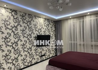 Продам однокомнатную квартиру, 32 м2, Москва, улица Касаткина, 20, улица Касаткина