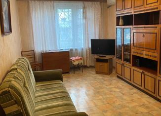 Сдается в аренду 2-комнатная квартира, 47 м2, Хабаровск, улица Олега Кошевого, 31