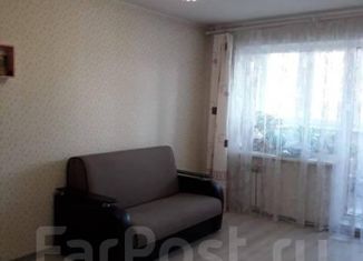 Продаю трехкомнатную квартиру, 73.1 м2, Артём, улица Толстого, 8/1