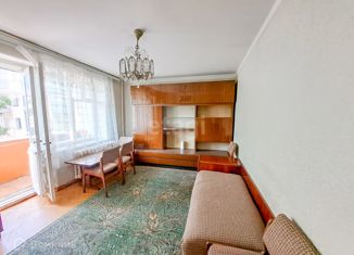 Продается 2-комнатная квартира, 43.1 м2, Нальчик, проспект Шогенцукова, 39, район Центр