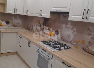 Продается 4-комнатная квартира, 80.3 м2, поселок Тимирязевский, улица Чайковского, 9