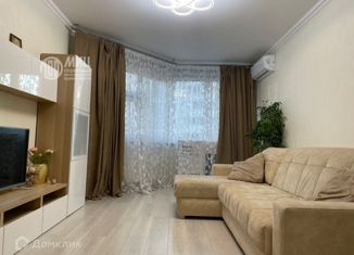 Продам 2-ком. квартиру, 60 м2, Московский, улица Бианки, 6к1