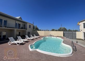 Продаю 1-ком. квартиру, 20.6 м2, село Штормовое, Набережная улица, 25