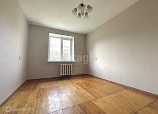 2-комнатная квартира на продажу, 38 м2, Екатеринбург, Уральская улица, 25, метро Уральская