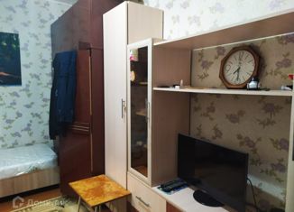 Продам 1-ком. квартиру, 29 м2, Апшеронск, улица Комарова, 50