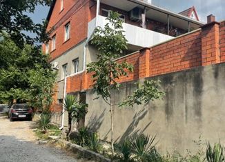 Продаю дом, 540 м2, Геленджик, улица Короленко, 6