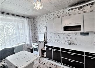 Продается 1-комнатная квартира, 37 м2, Сурск, улица Чекалиной, 58