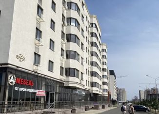 Продаю 3-ком. квартиру, 100 м2, Ставрополь, улица 45-я Параллель, 87, микрорайон № 35