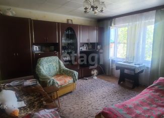 Продам 2-ком. квартиру, 51 м2, Малоярославец, Московская улица, 39