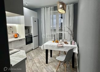 Сдача в аренду 1-ком. квартиры, 43 м2, Воронеж, улица Хользунова, 38/10, ЖК Острова