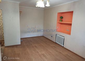 Продаю однокомнатную квартиру, 30 м2, Волгоград, улица Валентины Терешковой, 13, Советский район