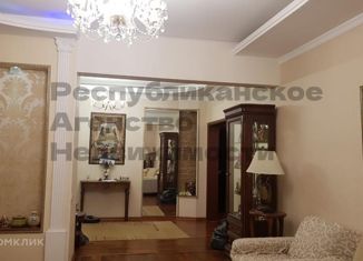 Продажа 3-комнатной квартиры, 140 м2, Якутск, улица Кирова, 7, Октябрьский округ