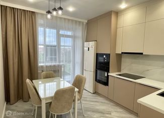 Продажа 2-комнатной квартиры, 60.4 м2, Краснодар, улица им. Мурата Ахеджака, 12к1