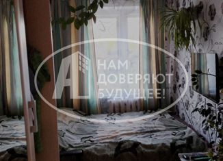 Продается трехкомнатная квартира, 59.1 м2, поселок Зюкайка, улица Мичурина, 3