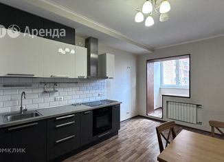 Аренда 2-комнатной квартиры, 69 м2, Москва, Бачуринская улица, 22к2