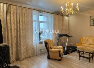 Продается 2-комнатная квартира, 84 м2, Новосибирск, Октябрьская улица, 34, метро Площадь Ленина