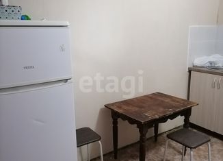 Сдаю в аренду 1-ком. квартиру, 18 м2, Тобольск, 6-й микрорайон, 28А