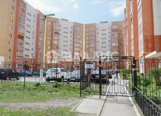 Продаю трехкомнатную квартиру, 74 м2, Пенза, улица Терновского, 172