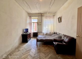 Продажа 2-ком. квартиры, 61.1 м2, Санкт-Петербург, улица Лабутина, 15, метро Балтийская