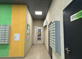 Продам 2-ком. квартиру, 64 м2, Казань, улица Комиссара Габишева, 18А