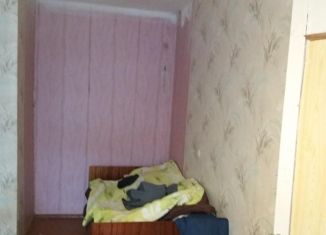 Продаю 2-ком. квартиру, 46 м2, Петровск, улица Куйбышева, 1В