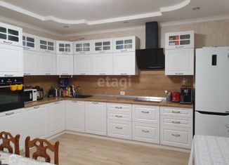 Продаю дом, 220 м2, Салават, улица Богданова, 26