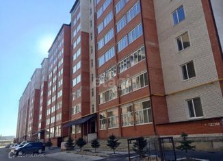 Продается 3-комнатная квартира, 85.7 м2, Черкесск, Октябрьская улица, 9Нк1