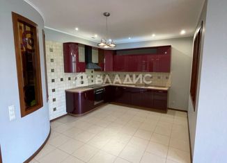 Продам 4-ком. квартиру, 147.3 м2, Москва, Троицкая улица, 5, Троицкая улица