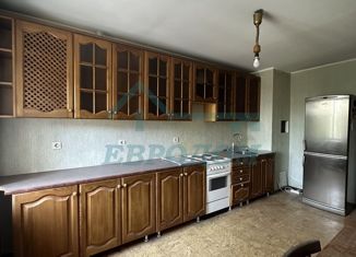 Продажа четырехкомнатной квартиры, 94 м2, Новосибирск, улица Революции, 6