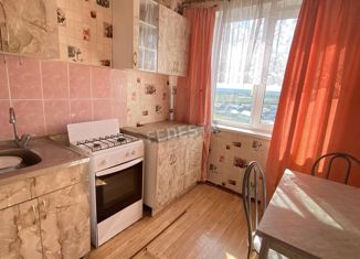 Продаю 1-ком. квартиру, 29.8 м2, Соликамск, улица Металлургов, 53