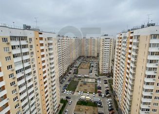 Продаю 1-ком. квартиру, 43.3 м2, Краснодар, улица Лавочкина, 31, ЖК Восток