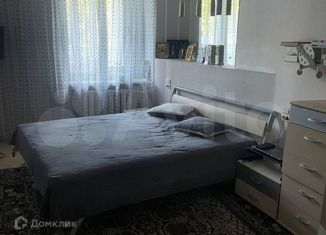 Продам 4-комнатную квартиру, 72.4 м2, Ставрополь, улица Ленина, 301, микрорайон №22