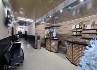 Продаю дом, 783.9 м2, Тарко-Сале, улица Куликова, 8