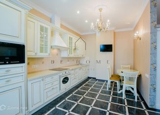 Сдача в аренду 3-ком. квартиры, 109 м2, Санкт-Петербург, Глухая Зеленина улица, 2, Глухая Зеленина улица