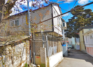 Продается 1-комнатная квартира, 15 м2, Ялта, Верхне-Слободская улица, 10