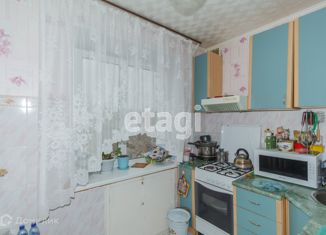 Продам четырехкомнатную квартиру, 69.6 м2, Челябинская область, улица Гагарина, 28