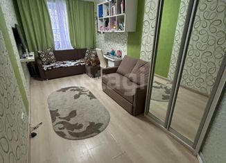 Продаю 3-ком. квартиру, 56 м2, Москва, улица Юных Ленинцев, 65/47к2, улица Юных Ленинцев