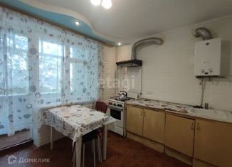 Продаю трехкомнатную квартиру, 72.6 м2, Феодосия, улица Гарнаева, 73А