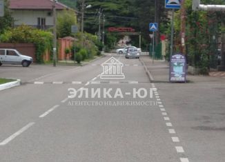 Продается таунхаус, 96 м2, поселок городского типа Новомихайловский, улица Юности, 1А/2