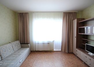 Сдача в аренду 1-ком. квартиры, 40.1 м2, Пыть-Ях, улица Святослава Фёдорова, 25