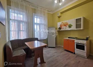 Сдам в аренду 3-комнатную квартиру, 60 м2, Новосибирск, улица Станиславского, 1