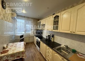 Трехкомнатная квартира на продажу, 65 м2, Ставропольский край, улица Доваторцев, 46к3