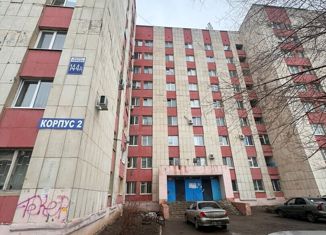 Продам 1-комнатную квартиру, 13.1 м2, Оренбургская область, проспект Победы, 144Ак2