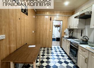 Продаю 2-комнатную квартиру, 48 м2, Арзамас, улица Свободы, 2А
