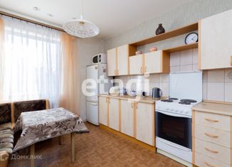 Аренда 1-ком. квартиры, 48 м2, Санкт-Петербург, бульвар Новаторов, 35, метро Ленинский проспект