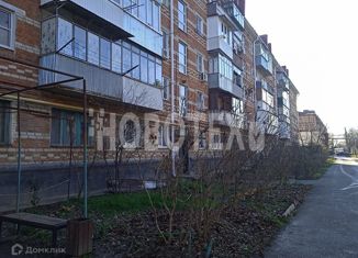 Продам 3-комнатную квартиру, 60 м2, поселок городского типа Афипский, улица Победы, 2