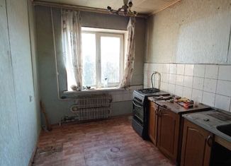 Продам 2-ком. квартиру, 51 м2, Губкин, улица Раевского, 12А